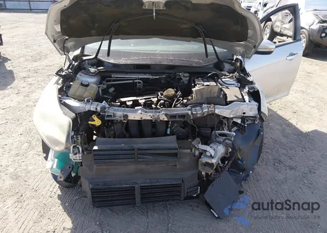 2013 Ford Focus Se z USA, uszkodzony, nr VIN 1FADP3F20DL240974